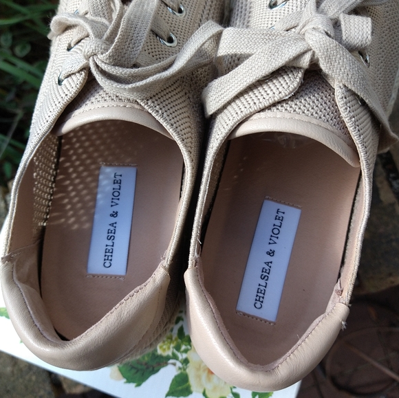 Chelsea and Violet platform sneakers - Picture 2 of 7